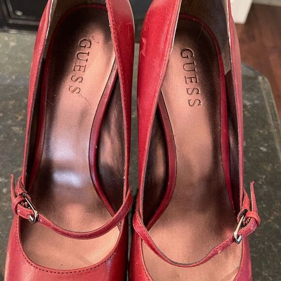 GUESS Vtg Wood Block Leather Heels Sz 8.5 - Picture 3 of 11